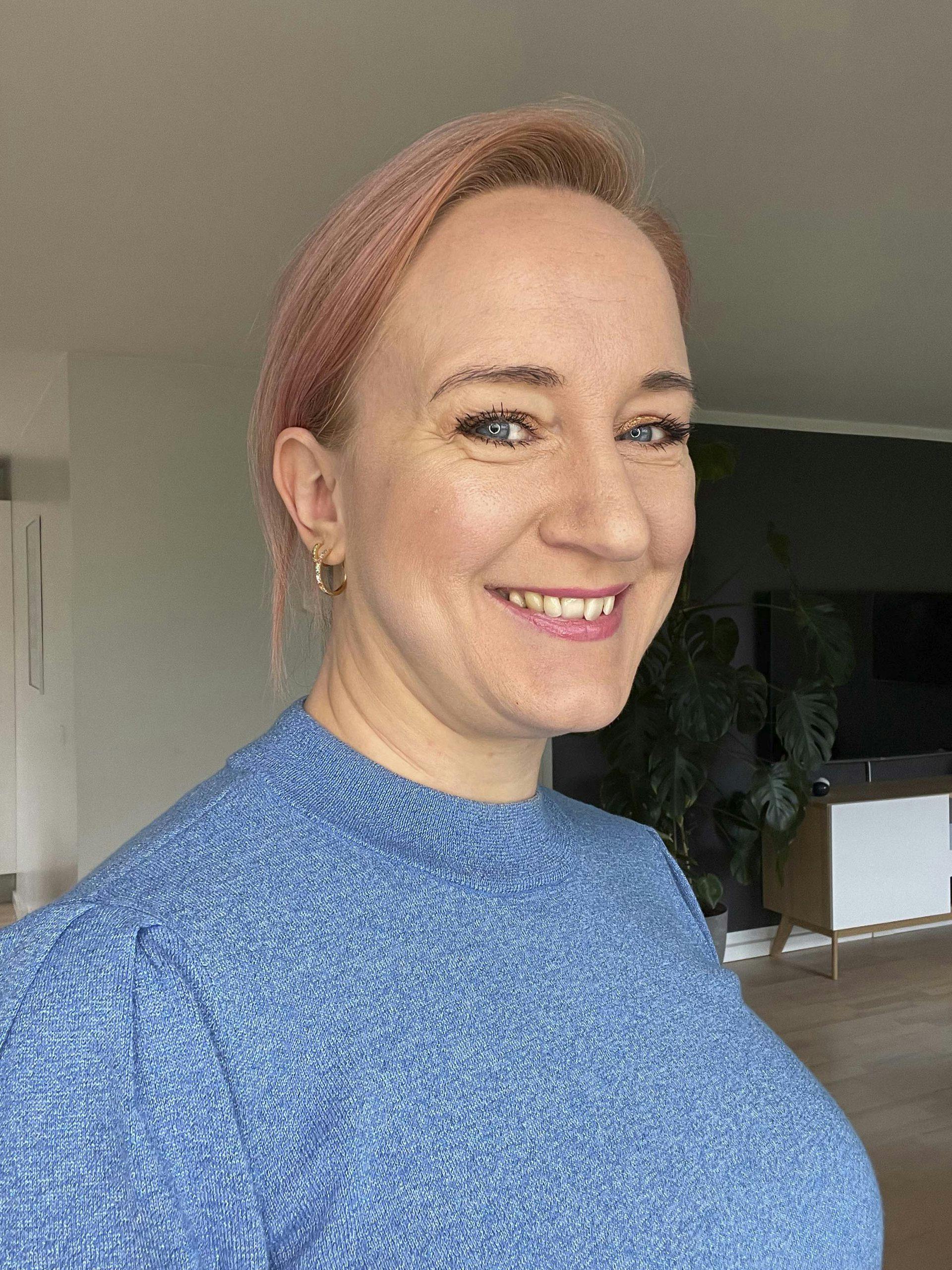 dobbelthage for skjule dobbelhake sminke